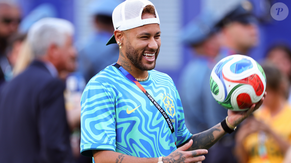 Fora dos gramados, Neymar voltou aos holofotes após comentário inesperado de Lula