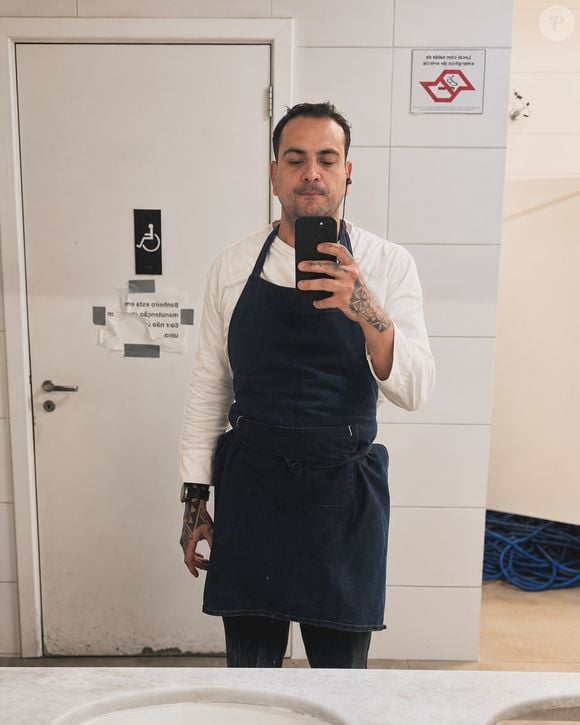 Marcelo é chef de operações, tem 37 anos e retorna dez anos depois da primeira participação em busca de uma nova oportunidade no reality show