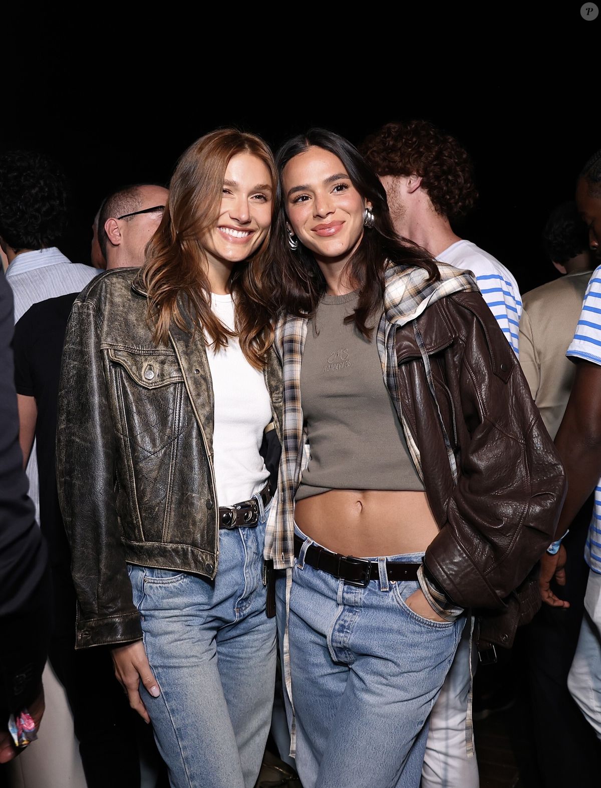 Foto: Sasha Meneghel e Bruna Marquezine foram juntas ao ‘Lady Night ...