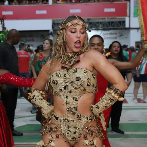 Paolla Oliveira além do carnaval se dedica às gravações da novela 'Vale Tudo'