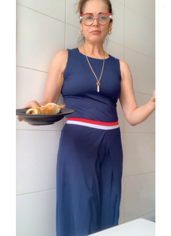 Suzy Rêgo tem consumido "alimentos frescos, naturais, coloridos, saborosos"