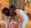 Fernanda Paes Leme e o ex Victor Sampaio chegaram juntos com a filha Pilar