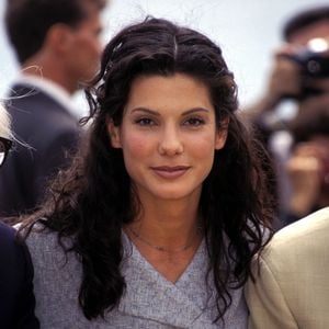 Com o passar do tempo, a beleza de Sandra Bullock foi amadurecendo e chegando à que conhecemos hoje