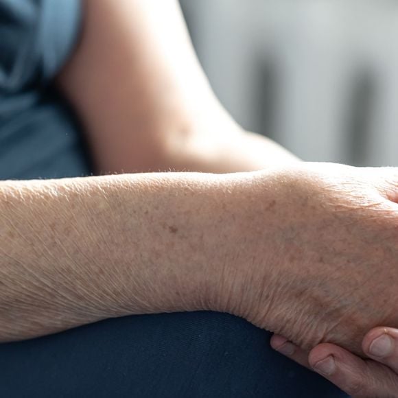 Um homem sedentário aos 67 anos corre risco de desenvolver um problema chamado sarcopenia