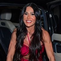 Gracyanne Barbosa tem carro roubado em assalto no Rio ao voltar de ensaio para o Carnaval 2026