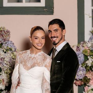 Giovanna Lancellotti e Gabriel David se casaram neste sábado, dia 28 de junho