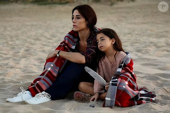 Melek/Turna é levada para um abrigo de menores no capítulo de 12 de dezembro de 2025, sexta-feira, da novela 'Mãe'