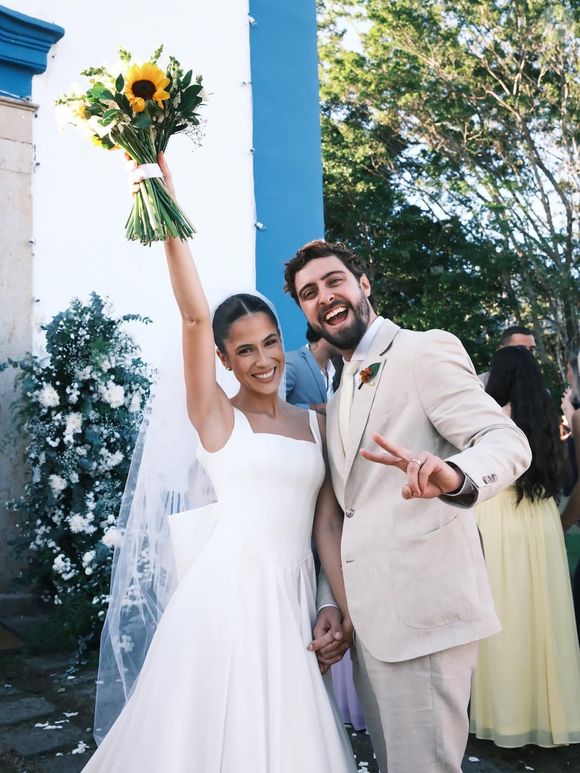 Juntos há quase 10 anos, Eike Duarte e Natália Vivacqua oficializaram o casamento neste sábado, dia 20 de junho de 2026