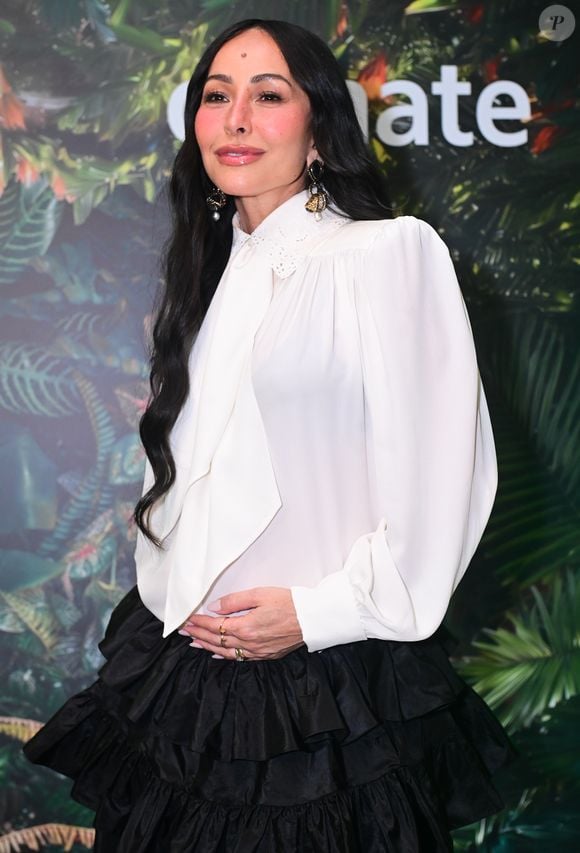 Referência de estilo, Sabrina Sato apostou em um look que combina romantismo, sofisticação e tendências observadas em 2026