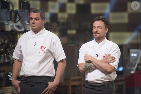 Até o momento, a Band não revelou onde irá encaixar a exibição do 'MasterChef Profissionais', uma vez que o calendário de 2026 já está lotado