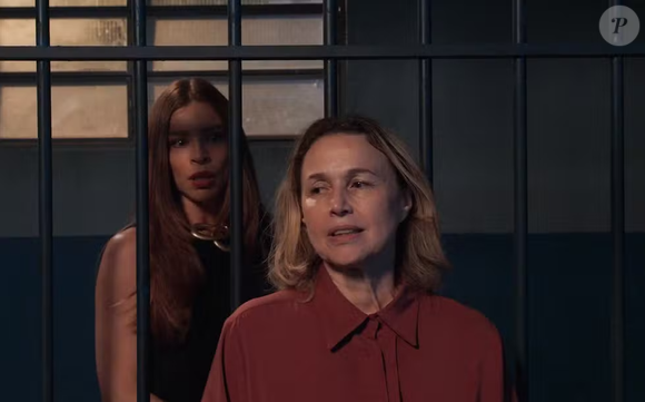 Helga pede propõe casamento gay a Arminda, mas recebe estupidez