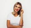 Para quem quer mudar sem radicalizar, o long bob com acabamento natural entrega elegância, leveza e um visual bem cuidado sem exageros