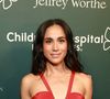 Meghan Markle recebe previsão do vidente: 'A imagem de Meghan enfrentará seu teste mais duro no final de 2025. (Eu) Prevejo revelações explosivas de ex-funcionários ou aliados afastados'.