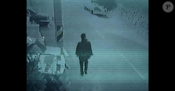 'O Assassino da Capa de Chuva: Caça ao Serial Killer Coreano' reúne depoimentos de familiares das vítimas, especialistas e pessoas envolvidas na investigação