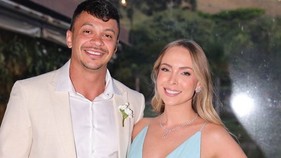 Tata Estaniecki toma atitude radical após Júlio Cocielo anunciar fim do casamento e fãs lamentam: 'Esperando que seja pegadinha'