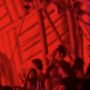 Bruna Marquezine e João Guilherme se reencontraram em show de Marina Senna no fim de semana