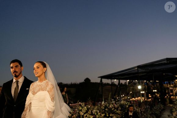 Casamento de Giovanna Lancellotti e Gabriel David foi realizado em São João da Boa Vista, interior de São Paulo, após visita ao Cristo