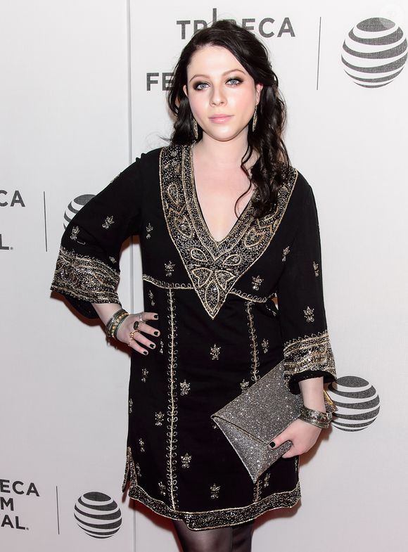 2016: com 20 anos de carreira, Michelle Trachtenberg já estava muito diferente