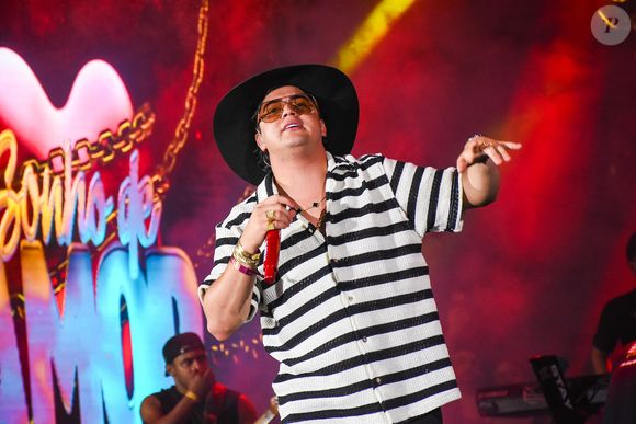 Natanzinho Lima, cantor fenômeno do arrocha, foi colocado no centro da polêmica