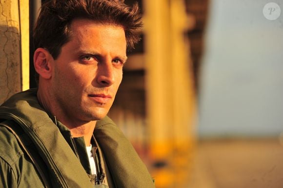 Henri Castelli, galã de Flor do Caribe (2013), já trazia sinais claros de maturidade estética