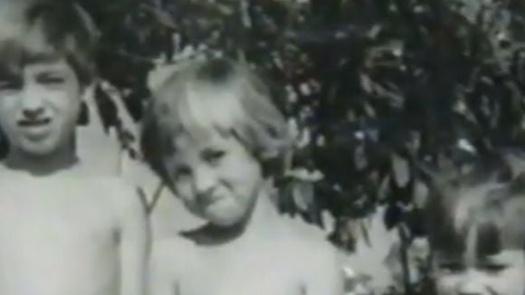 Essa menina de cabelo loiro dos anos 1960 jamais imaginou que se tornaria famosa na TV por seu humor incrível