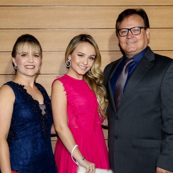 A casa que foi palco de uma das maiores polêmicas familiares envolvendo Larissa Manoela continua encalhada no mercado