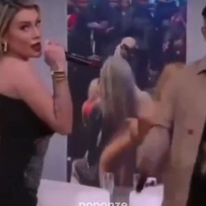 Andressa Urach estreia como funkeira no "SuperPop" com música de teor sexual produzida por MC PR