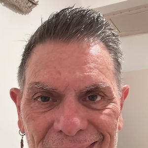 O cantor e compositor Roger Moreira fez um forte desabafo sobre o estado de saúde do músico Mingau, colega na banda Ultraje a Rigor