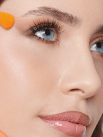 Sombras luminosas e lip balm refrescante: esses novos produtos Mari Maria Makeup são curingas e perfeitos para as garotas estilosas no verão