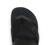 Encontrada na Farfetch Brasil, a sandália japonesa de couro da Yohji Yamamoto caiu de R$ 7.120 para R$ 5.324, uma economia de R$ 1.796, ou cerca de 25% de desconto