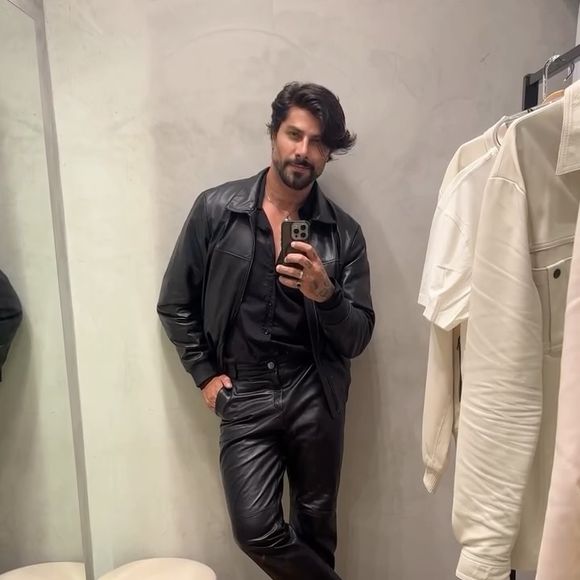 Renan Oliveira, do ‘BBB 16’, causou revolta entre fãs de Ana Paula Renault após sugerir reencontro: ‘Toda vez que Ana Paula surge, você aparece pra surfar algo’