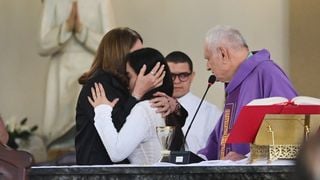 Li Martins quebra silêncio com oração após missa de 7º dia do marido, JP Mantovani: 'Que eu procure mais...'