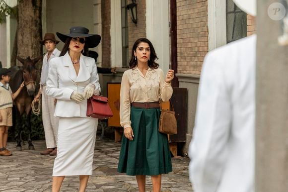 Sandra (Flavia Alessandra) tem crises de pânico na novela das seis da Globo