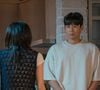 Em 'Amor e Batatas', Hyun Seung Shin vive Kim Hwan-gyeong, o irmão de Mi-kyeong. Ele é o caçulinha da trama e tem apenas 26 anos