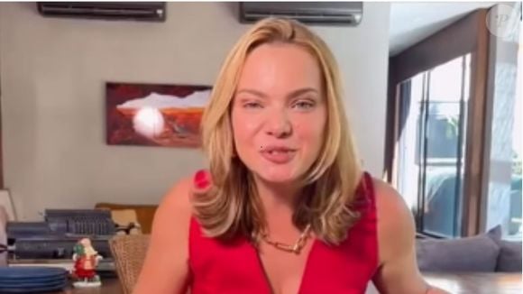 Milena Toscano se dedica à culinária, postando vídeos no Instagram