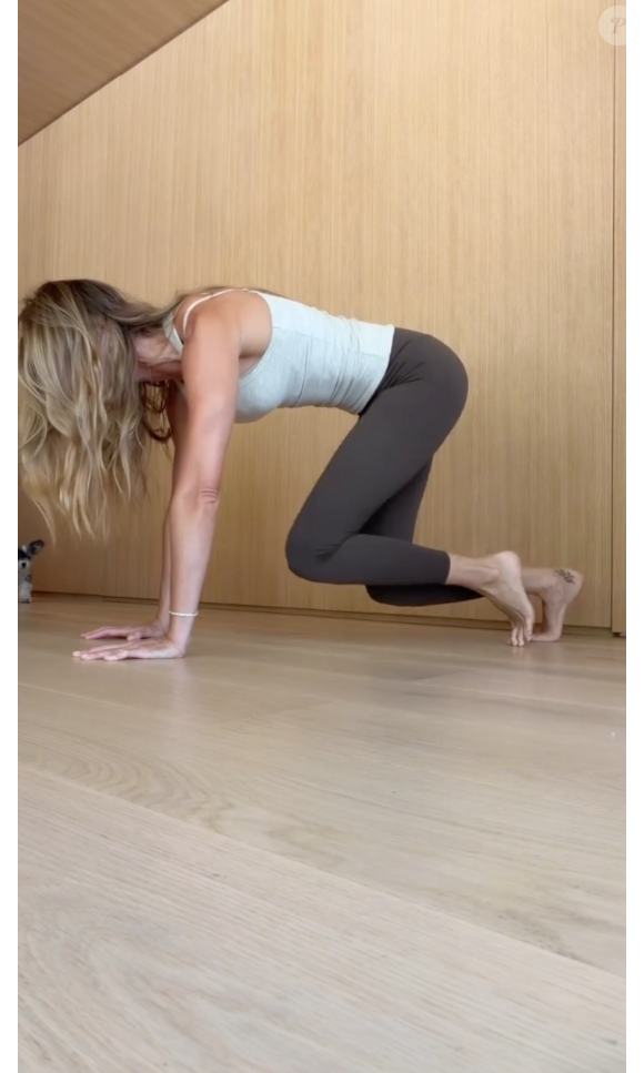 Último exercício de Gisele Bündchen é um escalador, que trabalha o abdômen como um todo
