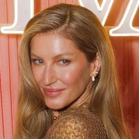 Se a sua base derrete ou craquela no verão, os maquiadores concordam: este é sempre o motivo