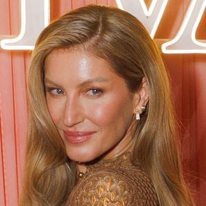 Se a sua base derrete ou craquela no verão, os maquiadores concordam: este é sempre o motivo