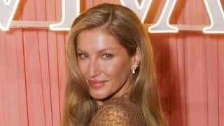 Se a sua base derrete ou craquela no verão, os maquiadores concordam: este é sempre o motivo