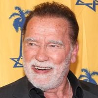 Nem 'O Exterminador', nem 'Conan': Arnold Schwarzenegger paga apenas 1 dólar por ano para manter traje de filme icônico (e odiado pela crítica) dos anos 90