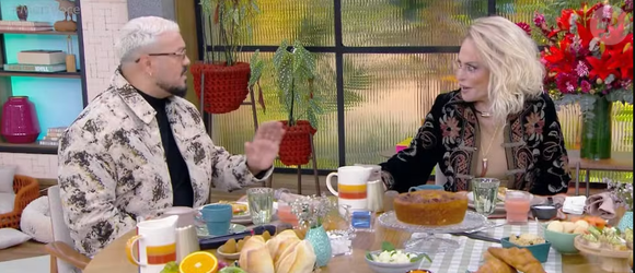 Durante participação no programa 'Mais Você', Belo abriu o jogo para Ana Maria Braga sobre peso: “Engordei bastante”, brincou o artista ao comentar os 14 quilos adquiridos ao longo das gravações.