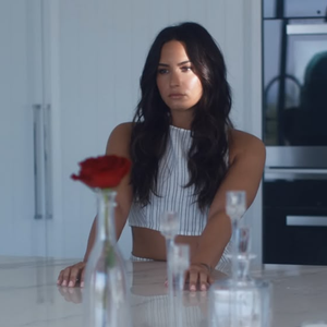 Demi Lovato viveu nesta mansão de Hollywood Hills antes de deixar o imóvel após a overdose sofrida em julho de 2018