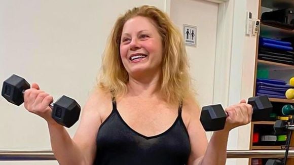 David Requena, personal trainer: 'Se seus pais têm entre 50 e 60 anos e não praticam nenhum esporte, esse é o treino que eles podem fazer em casa'