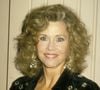 Jane Fonda confessou que, até os 60 anos, não imaginava que uma relação entre homem e mulher pudesse ser democrática. Por isso, procurava garantir o amor dos homens com quem se relacionava atendendo às expectativas deles