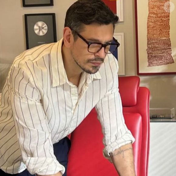 João Vicente de Castro interpreta o Renato em 'Vale Tudo'