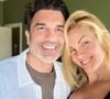 A apresentadora Ana Hickmann casou no civil com Edu Guedes.
