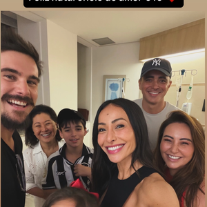 Pai de Sabrina Sato é internado às pressas no Natal no Hospital Israelita Albert Einstein, em São Paulo