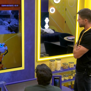 Conversa de Ana Paula Renault é ouvida pelos Líderes, e Cowboy sugere possível armação no BBB 26