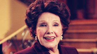 Nossas avós costumavam dizer (e elas tinham razão): 10 truques de beleza que aprendemos com elas