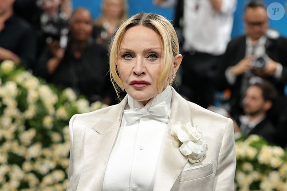 Madonna é dona de uma fortuna estimada em 850 milhões de dólares, o equivalente a R$ 4,7 bilhões na atual cotação